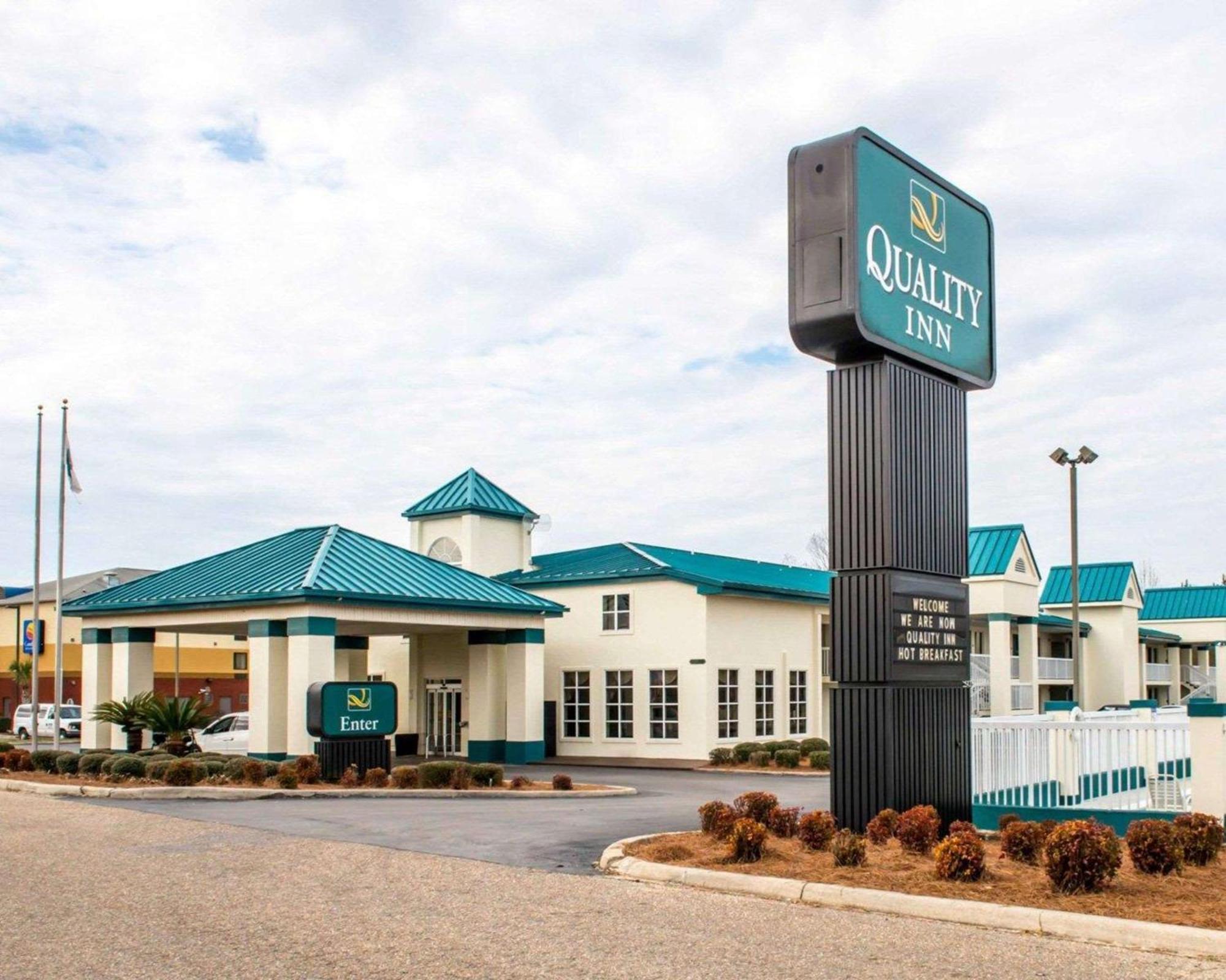 Quality I-10 At Exit 120 Locanda 2*